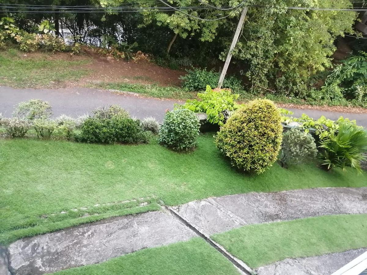Shalom Daire Peradeniya Dış mekan fotoğraf